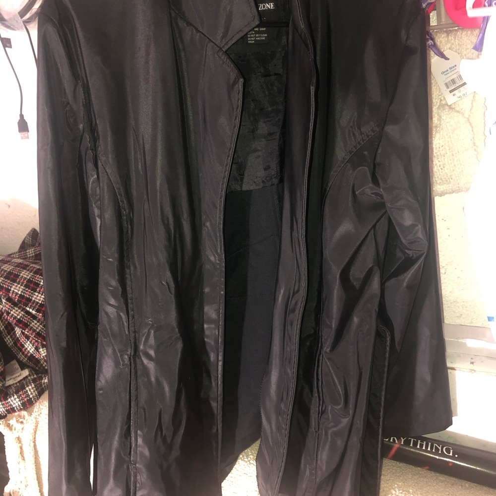 Jacket - Picture 2 of 2
